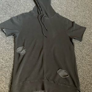 Sleeveless hoodie